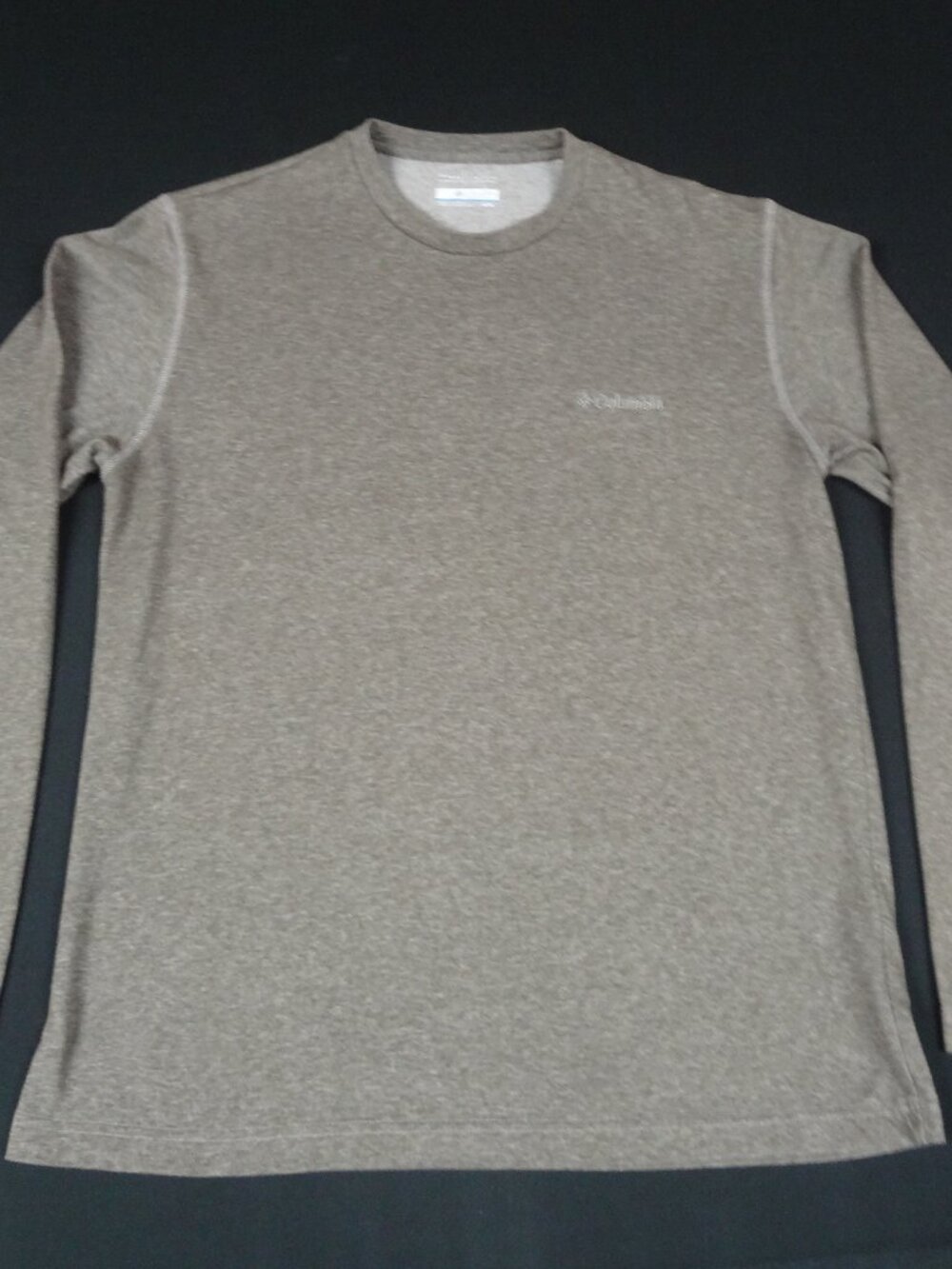 COLUMBIA SPORTSWEAR OMNIWICK LONG SLEEVE MEDIUM GRAY ATHLETIC T-SHIRT L574